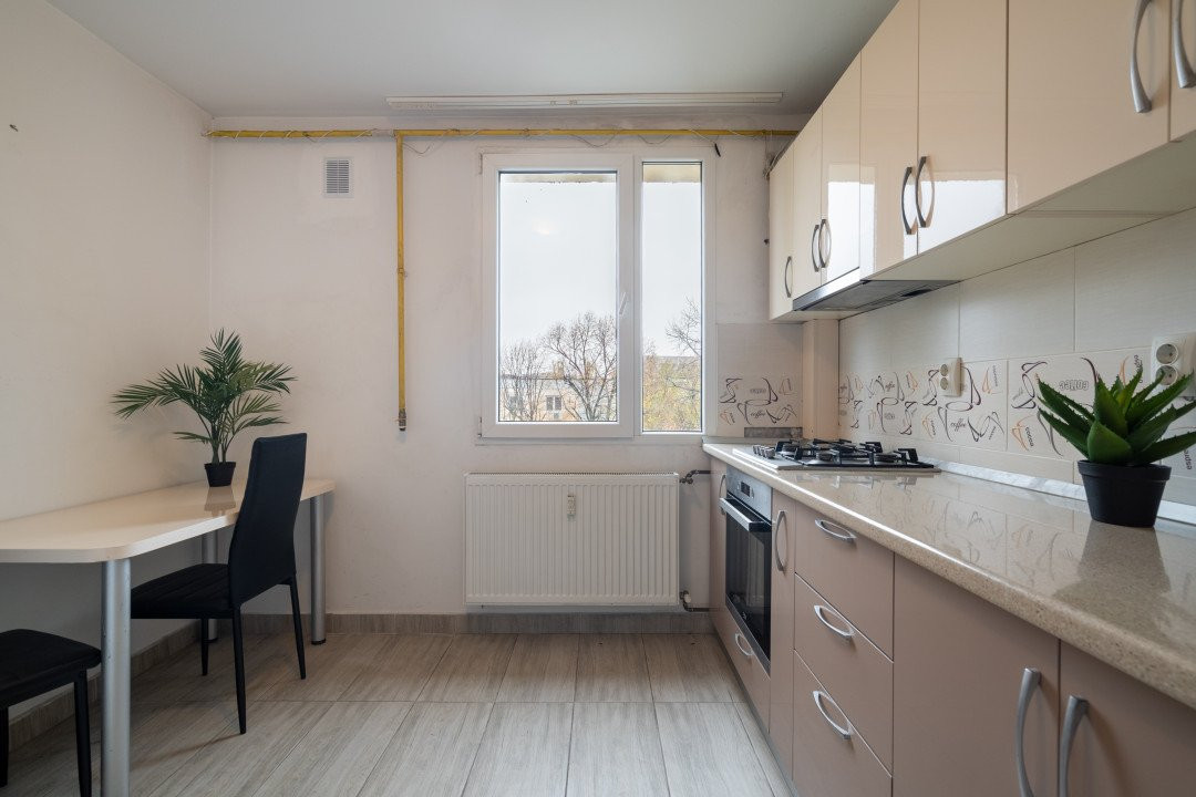 Apartament 3 camere str. Straja - Piata Resita