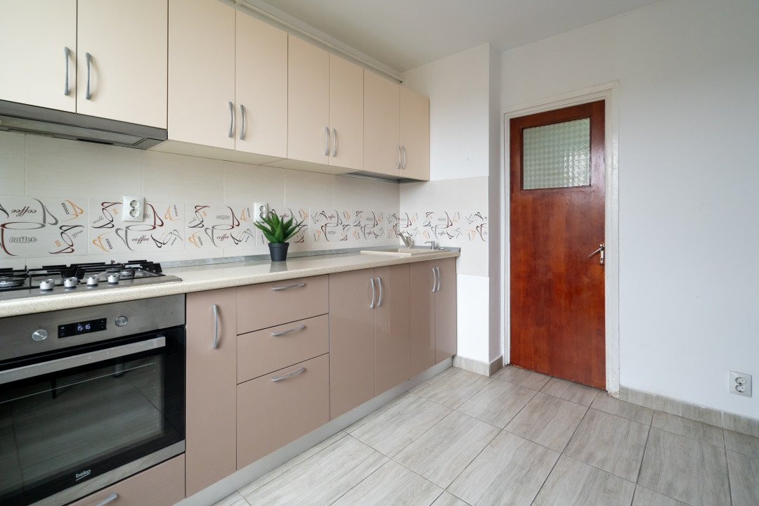 Apartament 3 camere str. Straja - Piata Resita