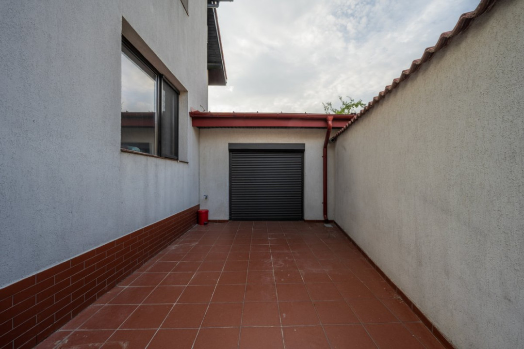 Vila cu piscina - Drumul Taberei - Prelungirea Ghencea - str Maracineni 