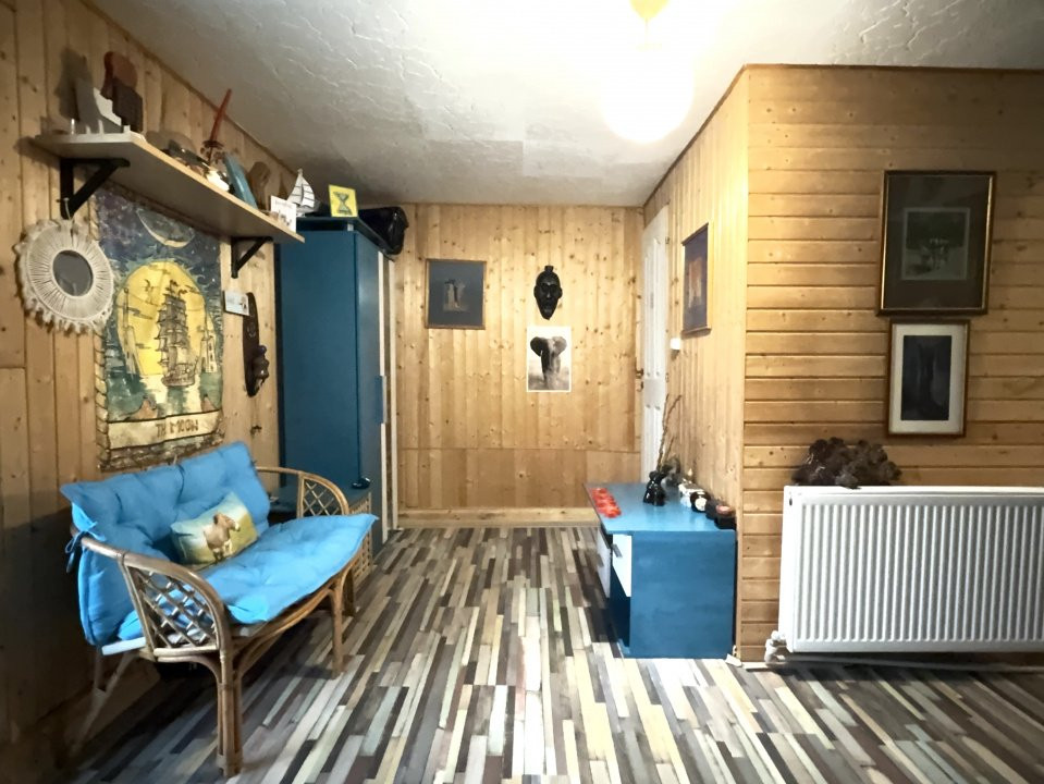 Unele case nu se cumpără. Se descoperă.