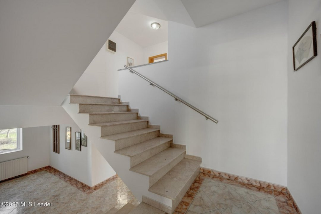 Voluntari, Revolutiei, Vila 2006, 560 mp, teren 1120mp