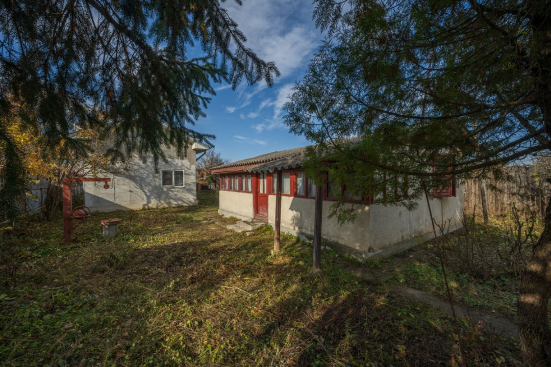 SNAGOV – CENTRAL, CASA 144 MP, LOT 1000 MP!