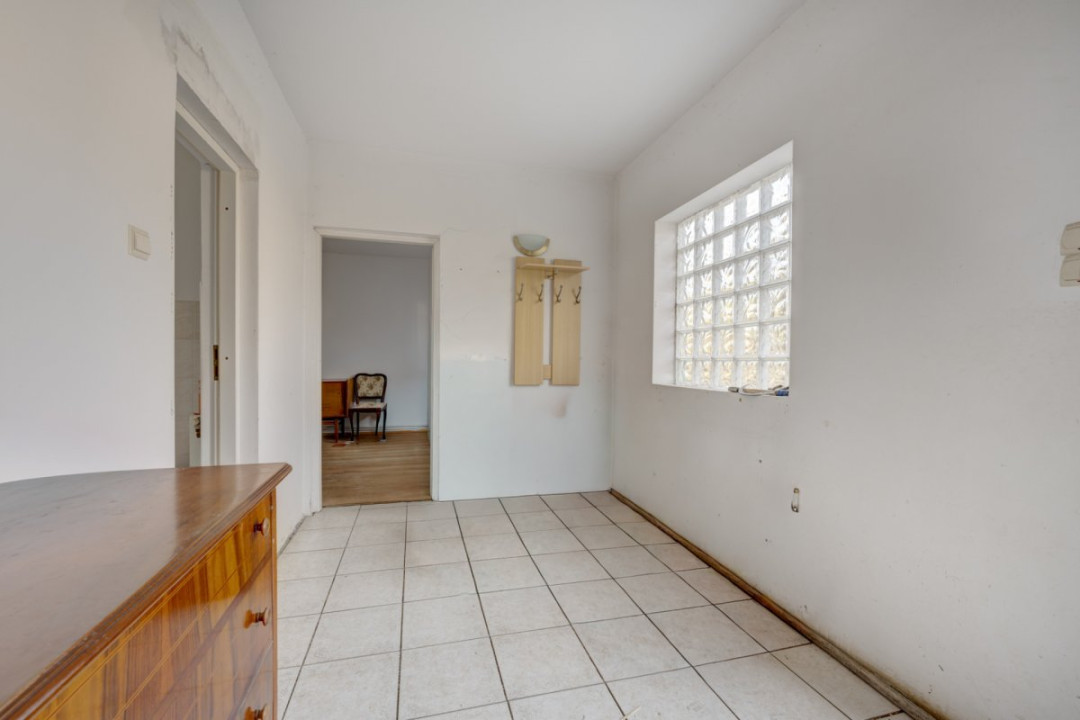 SNAGOV – CENTRAL, CASA 144 MP, LOT 1000 MP!