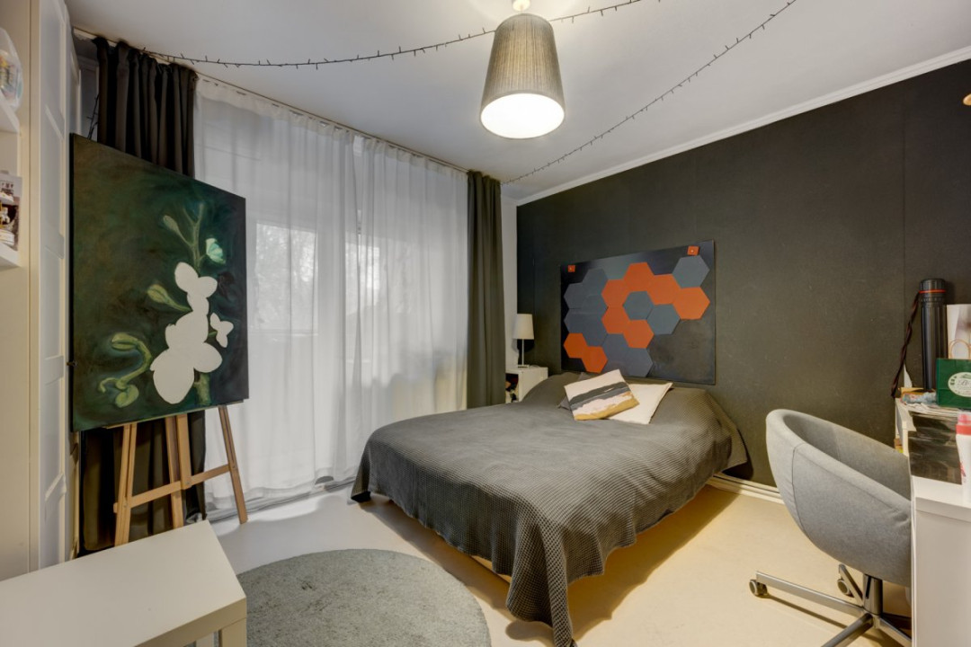 Apartament cu 3 camere - decomandat - centrală termica - bloc reabilitat 