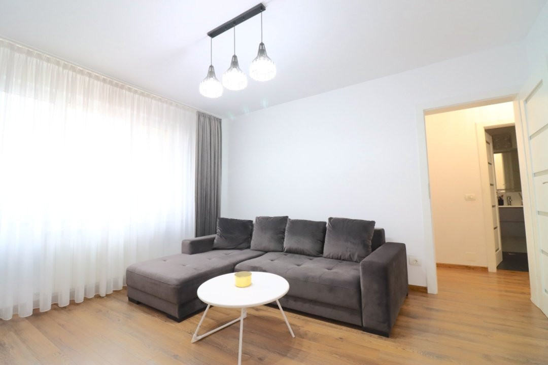 Apartament 3 camere – Metrou Basarab - Titulescu/Calea Grivitei