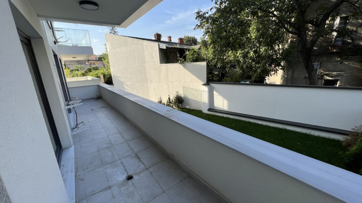 Unirii, apartament cu 2 parcari !