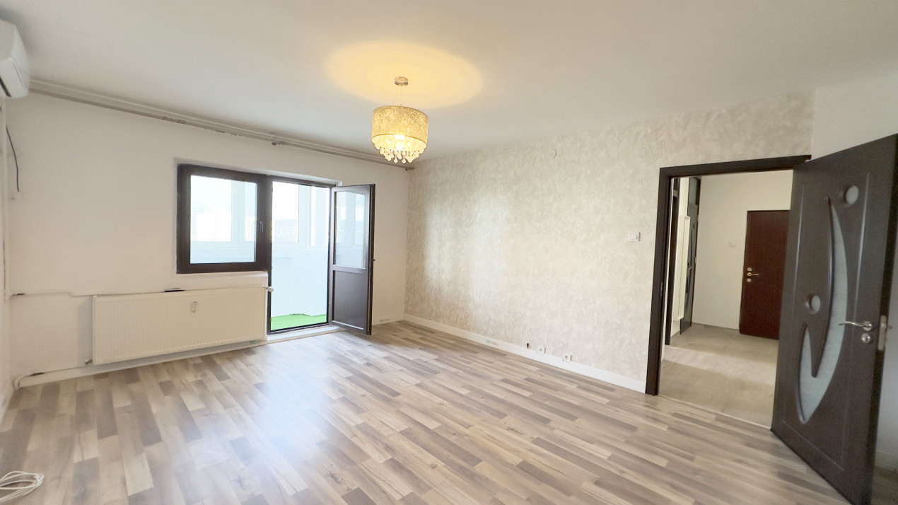 Apartament 3 camere, decomandat, 2 bai, vedere libera, Vitan.