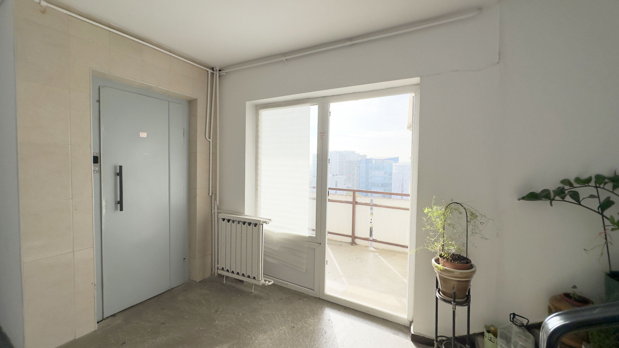 Apartament 3 camere, decomandat, 2 bai, vedere libera, Vitan.