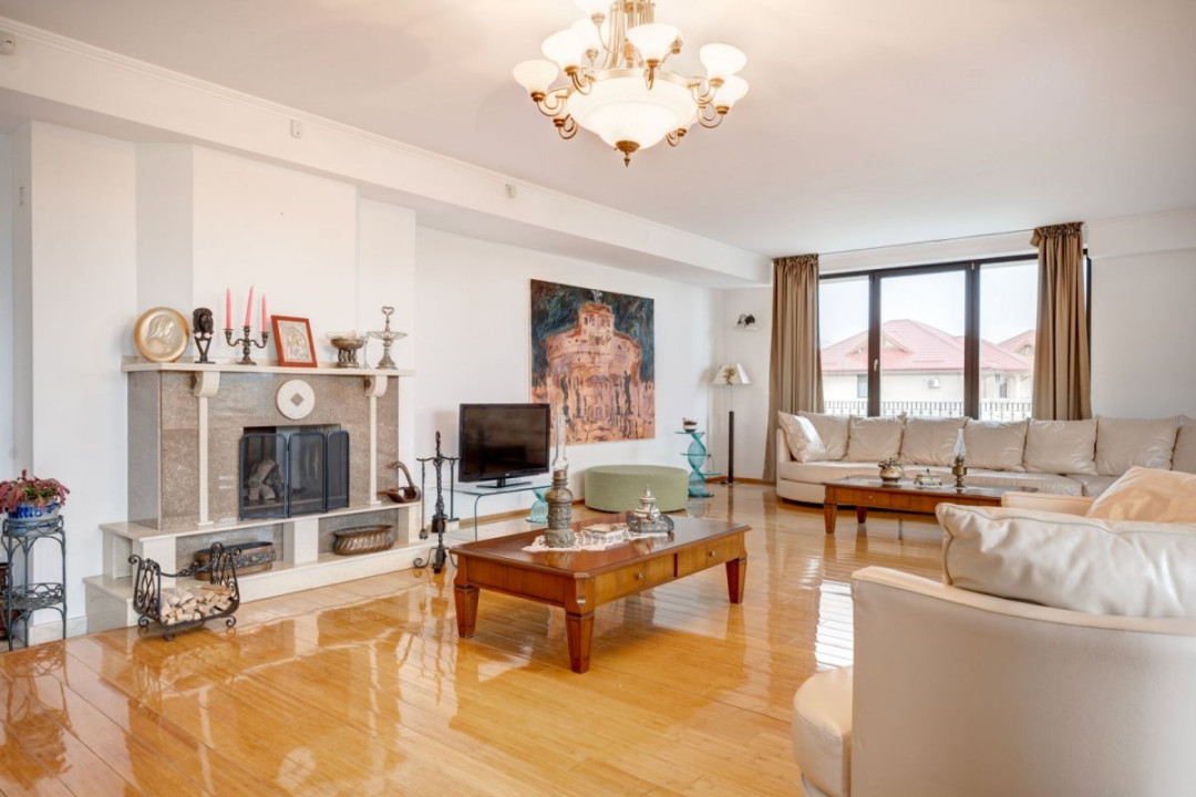 Vilă exclusivistă în Băneasa – teren 3.718 mp, suprafață desfăsurată 1.750 mp