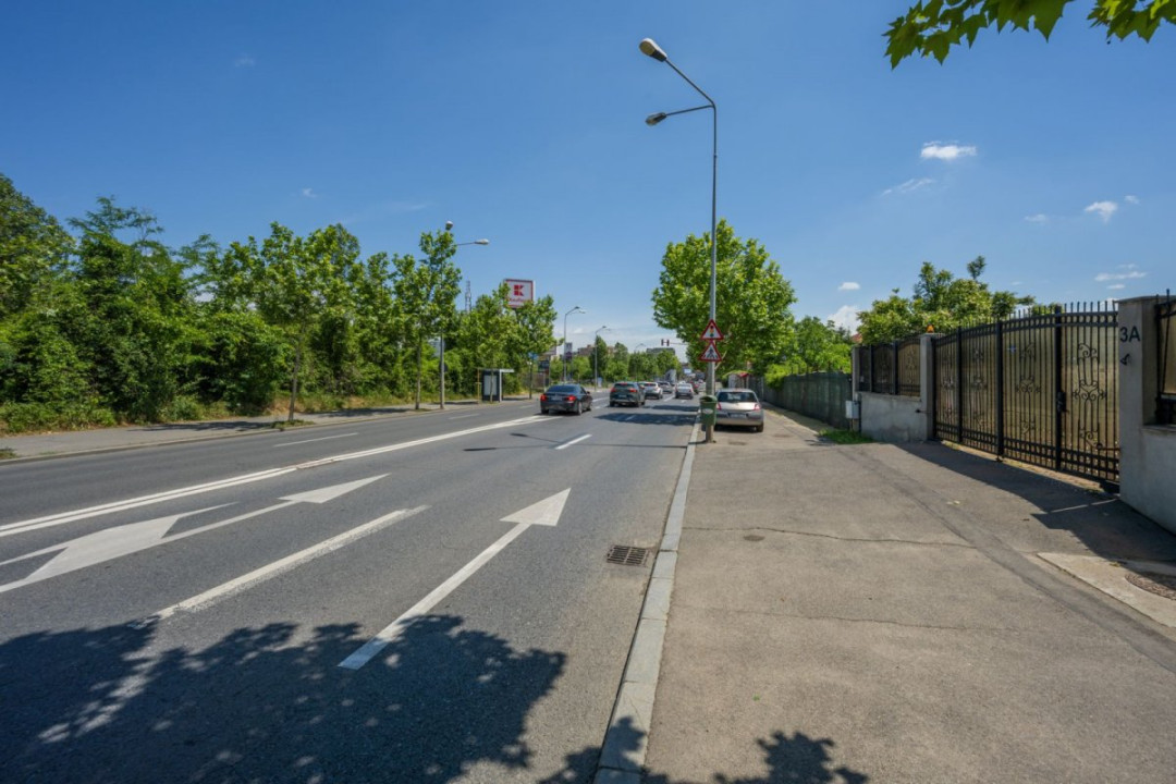 Vilă exclusivistă în Băneasa – teren 3.718 mp, suprafață desfăsurată 1.750 mp