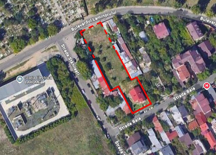 O proprietate imobiliară deosebită, formată din casă și mult teren! 