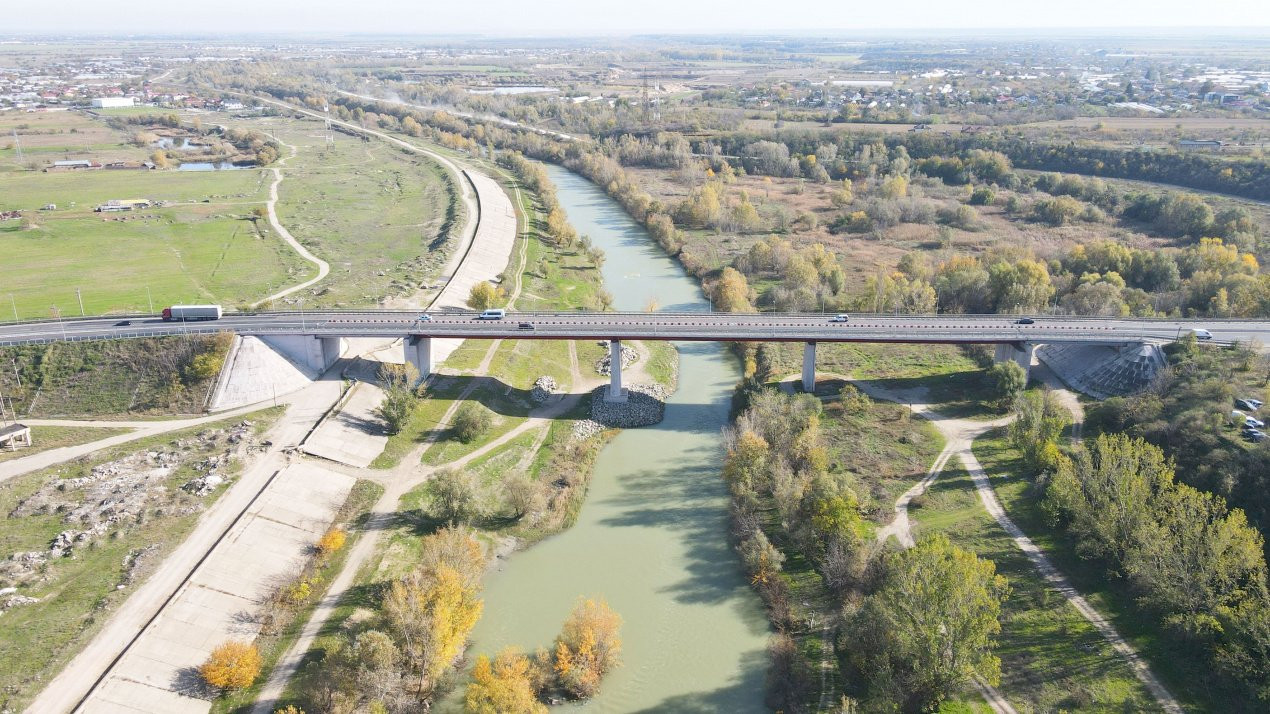 Green City. Casa frumoasa, gradina si liniste de vanzare