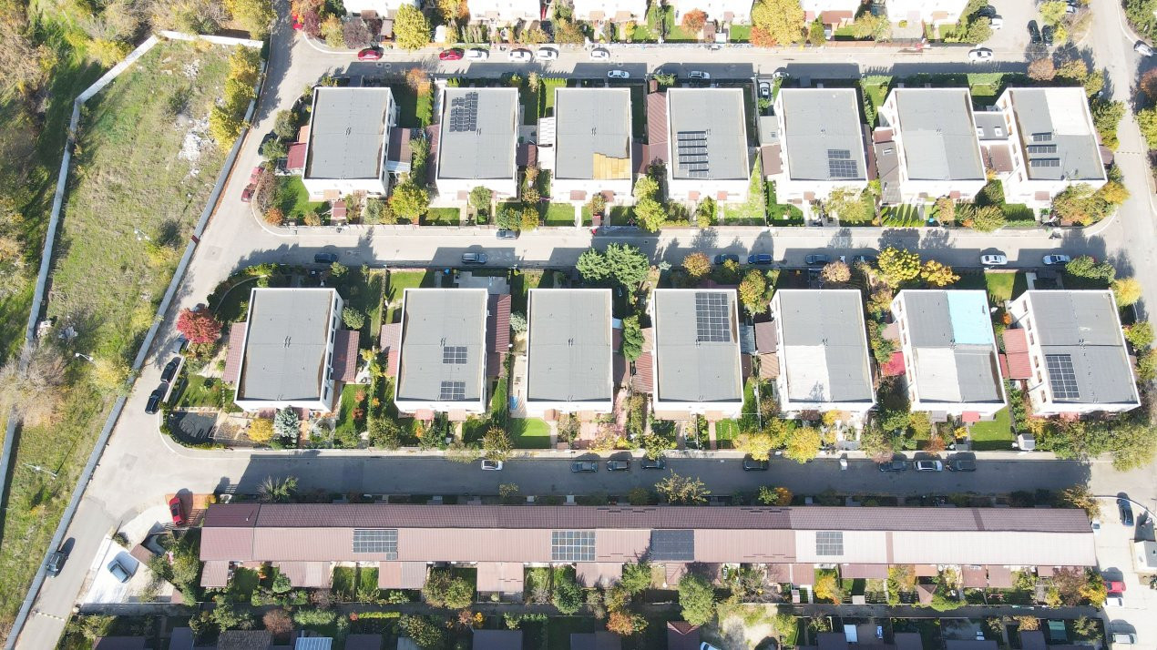 Green City. Casa frumoasa, gradina si liniste de vanzare