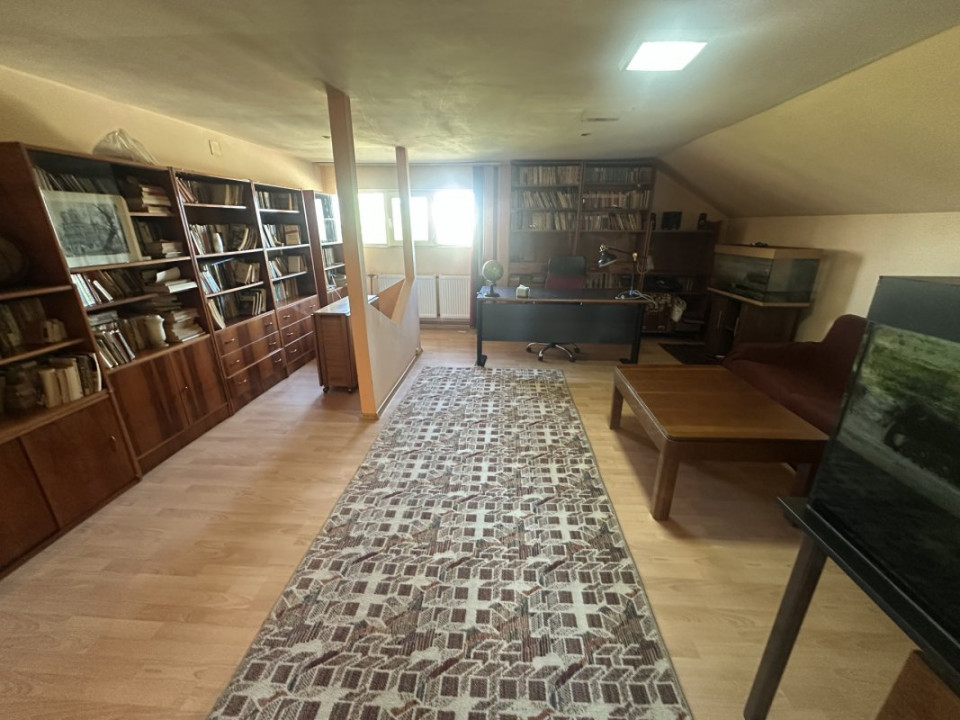 PANTELIMON APARTAMENT IN VILA 1E+M 230 MP TOTAL, CURTE 516 MP!