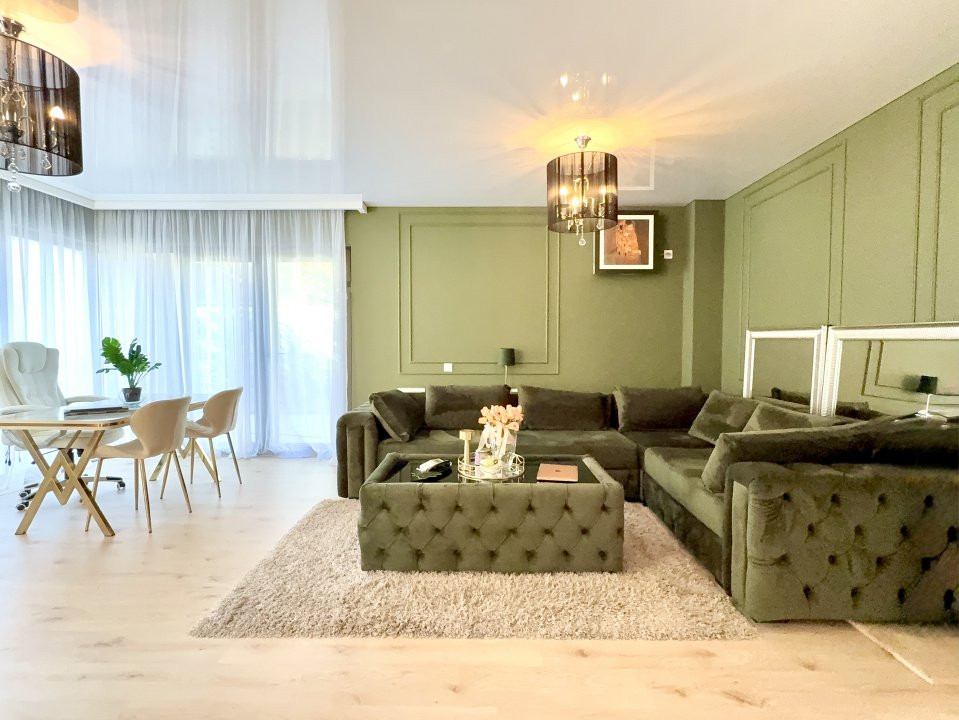 Vilă elegantă cu piscină privată în complex exclusivist – Mogoșoaia