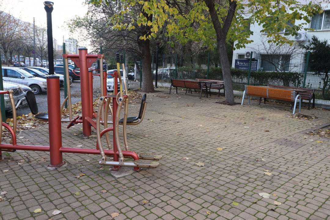 Dristor - 1 minut pana la metrou