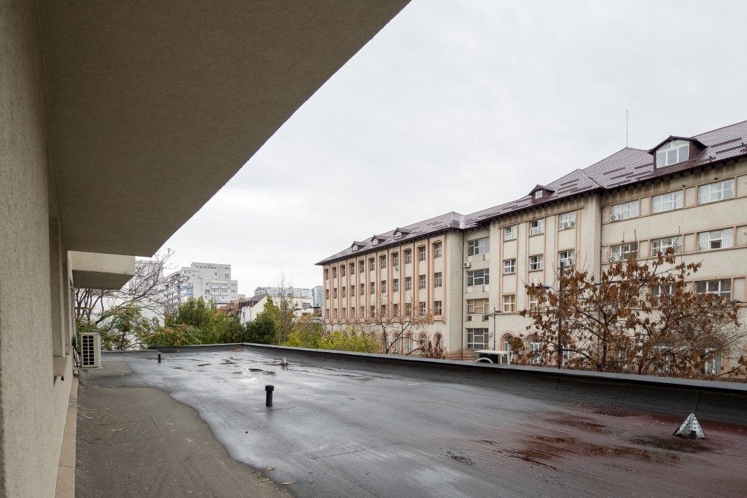 Investiție Imobiliară Premium în Dorobanți, etaj 2, decomandat