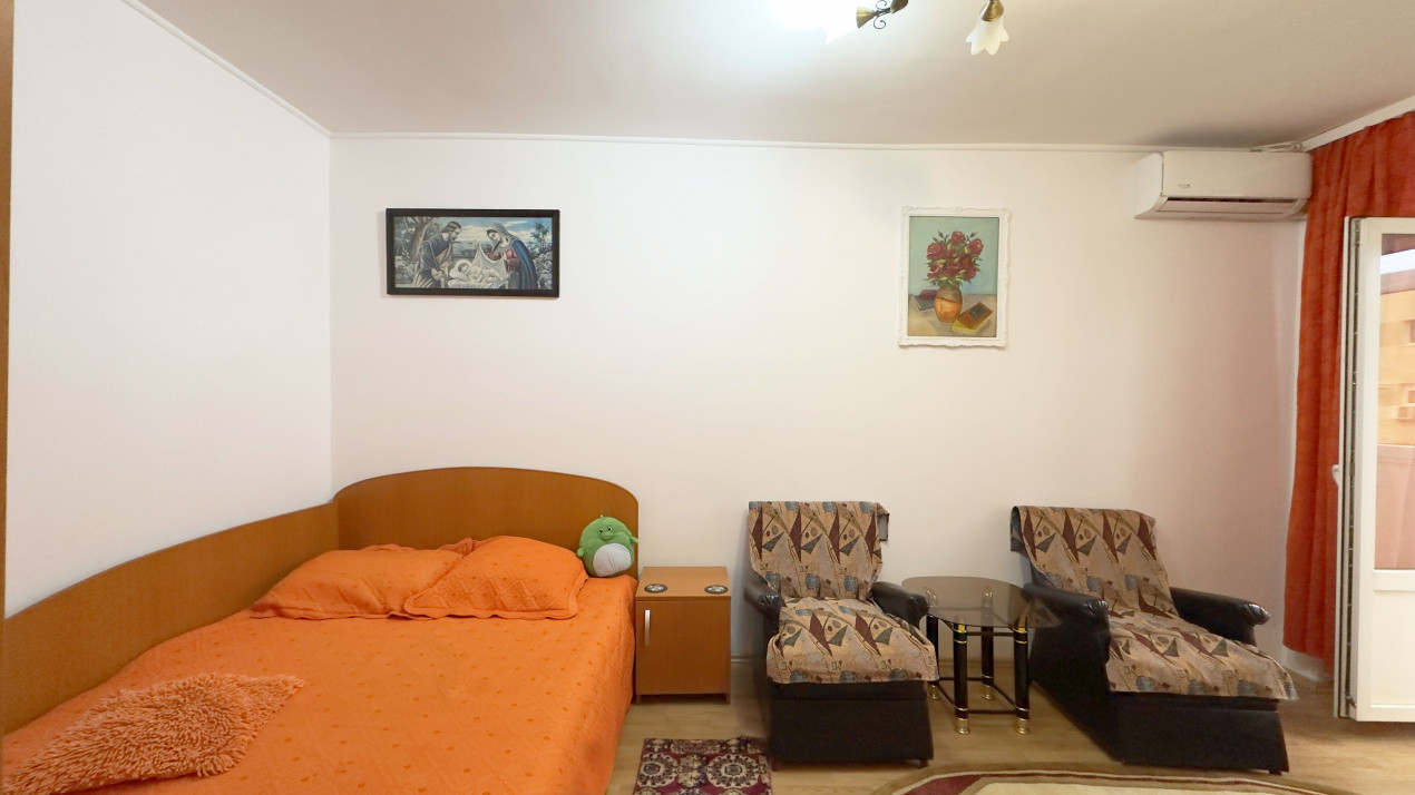 Garsoniera de inchiriat, Piata Veteranilor!