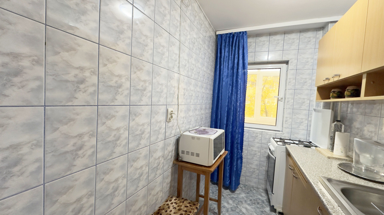 Garsoniera de inchiriat, Piata Veteranilor!