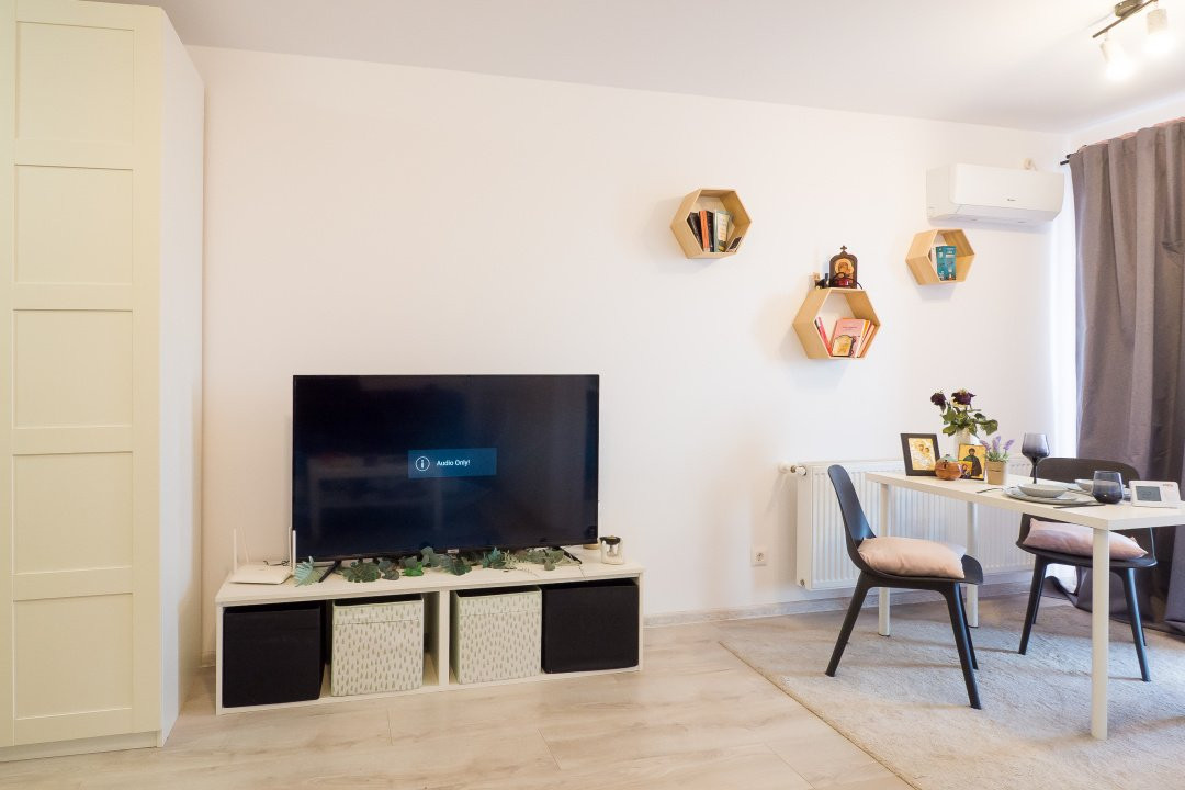 Garsoniera luminoasa in Hils Pallady, metrou, utilata la cheie