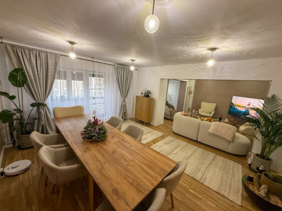 Apartament Unirii-`Goga, bloc din 2000, mobilat si utilat