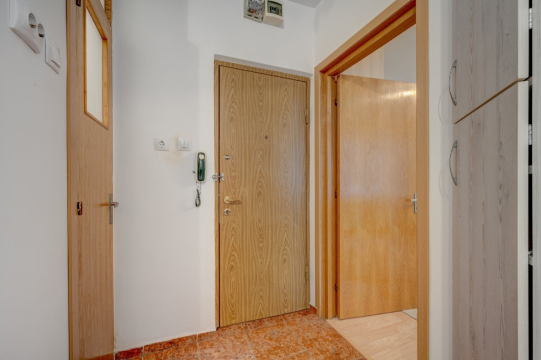 ARENA NATIONALA - ALEEA CODLEA GARSONIERA 30 MP TOTAL, PARTER! 