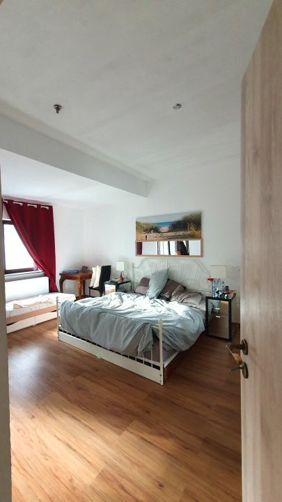 Casa de VANZARE in sector 5 Str. Antiaeriana resedinta sau after school