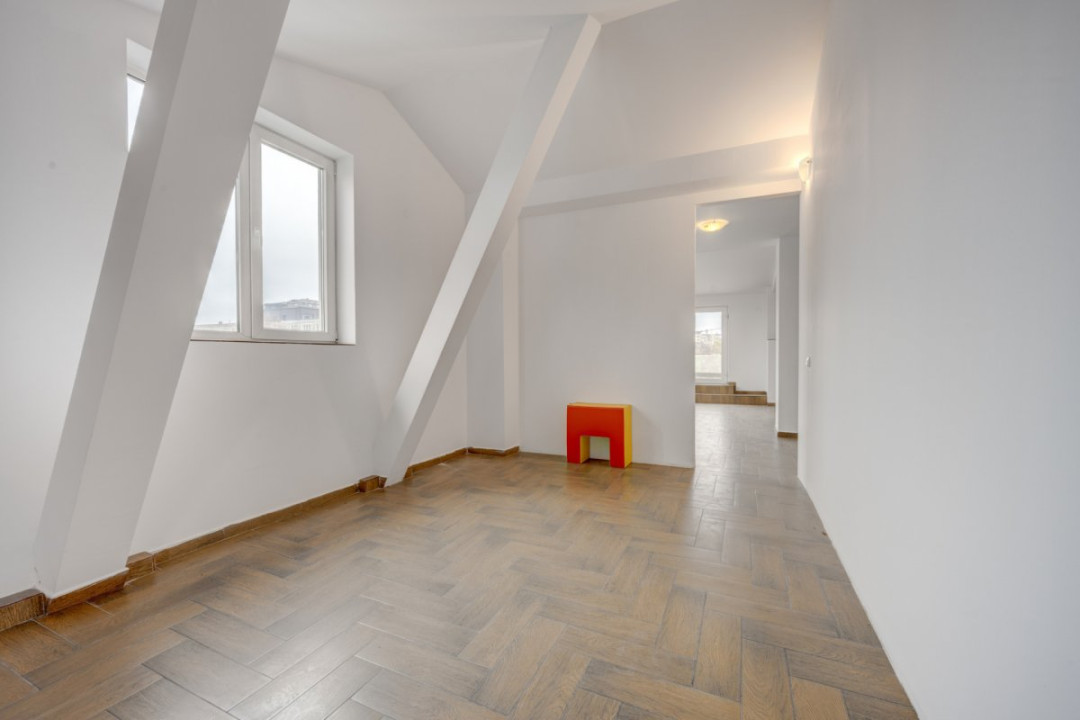 UVERTURII - CETATEA DE BALTA, VILA 436 MP UTILI, LOT 300 MP!