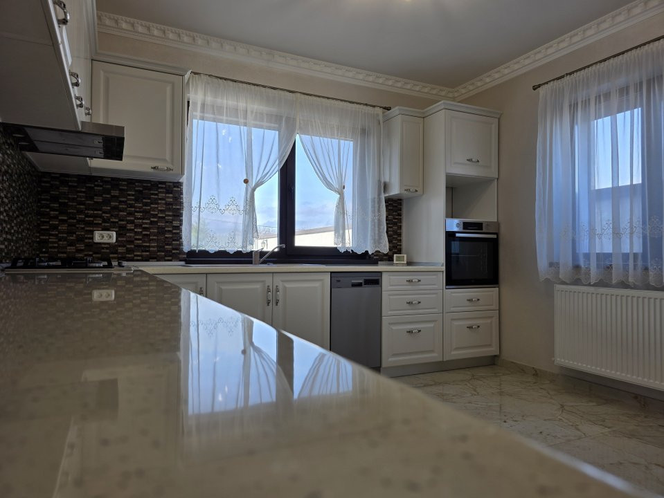 Luxury Villa • Reședință Unică într-un Ansamblu Privat