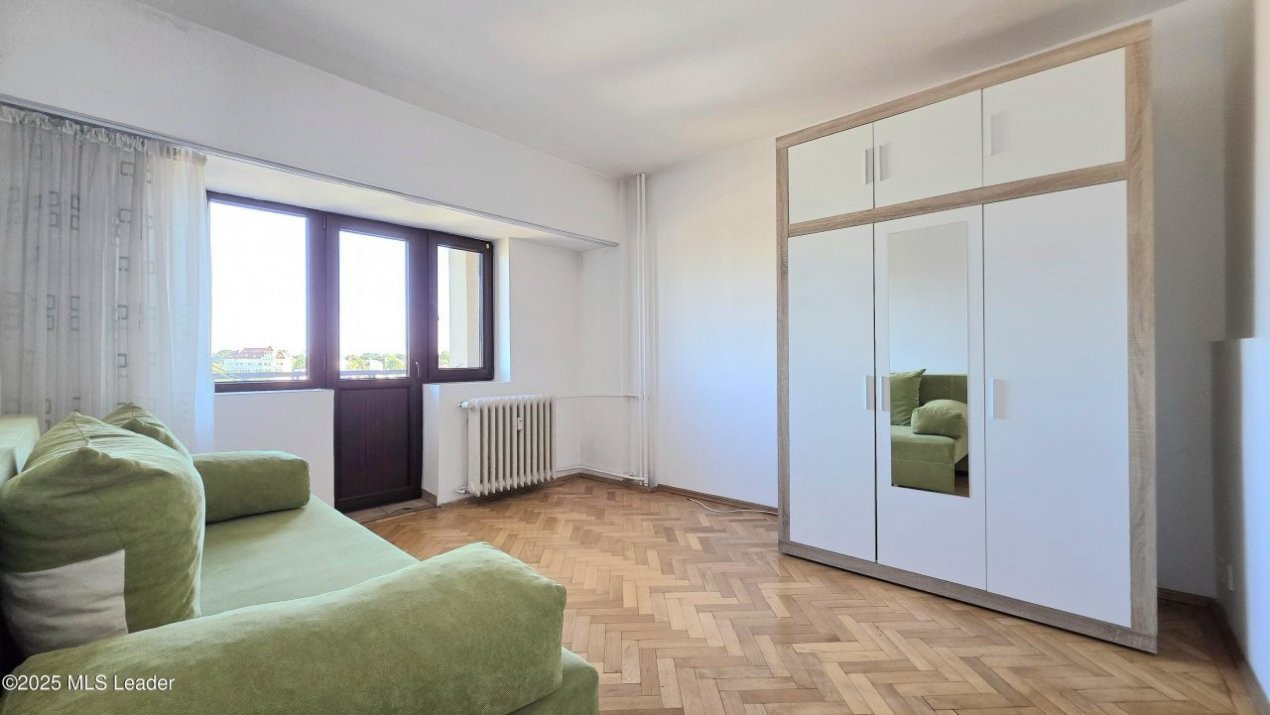 Libertatii - Regina Maria, 3 Camere Decomandat, Panorama