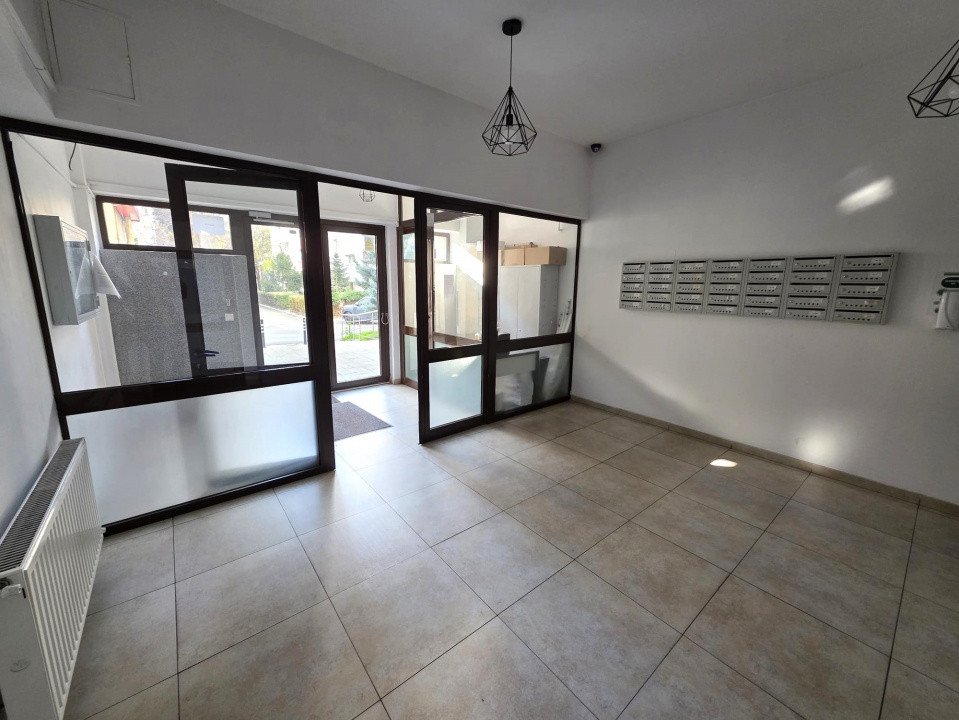 De vanzare 2 camere in Berceni - 10 min metrou Aparatori, str Moldovita 