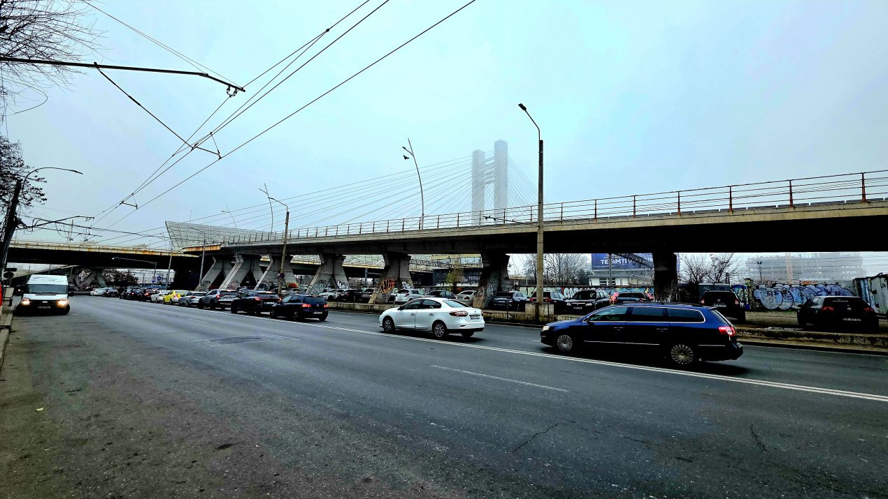 Se inchiriaza apartament 2 camere semidecomandat, Basarab