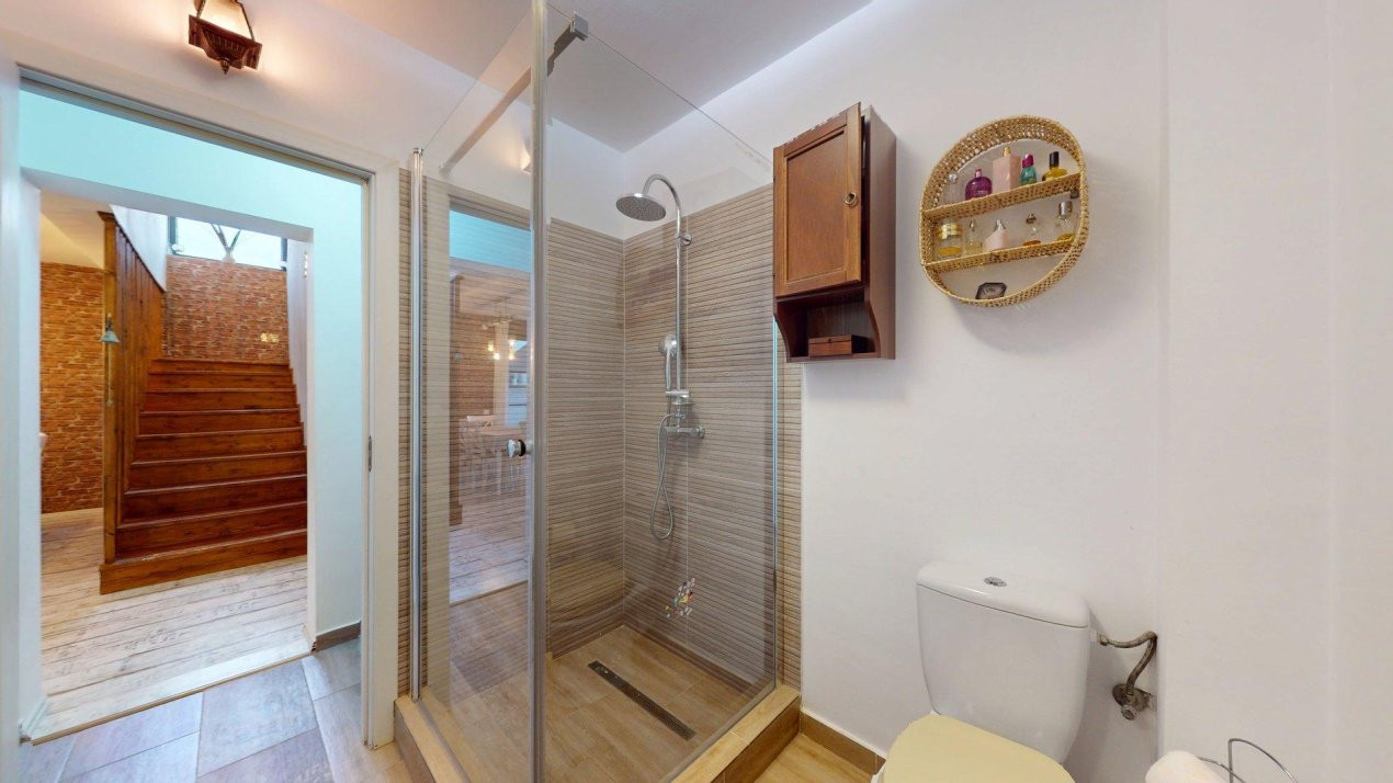 De vanzare vila Petresti/Corbeanca