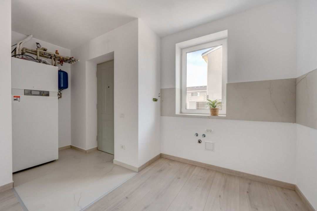 Casa primitoare P+1+M cu 145mp utili și pompă de căldură!