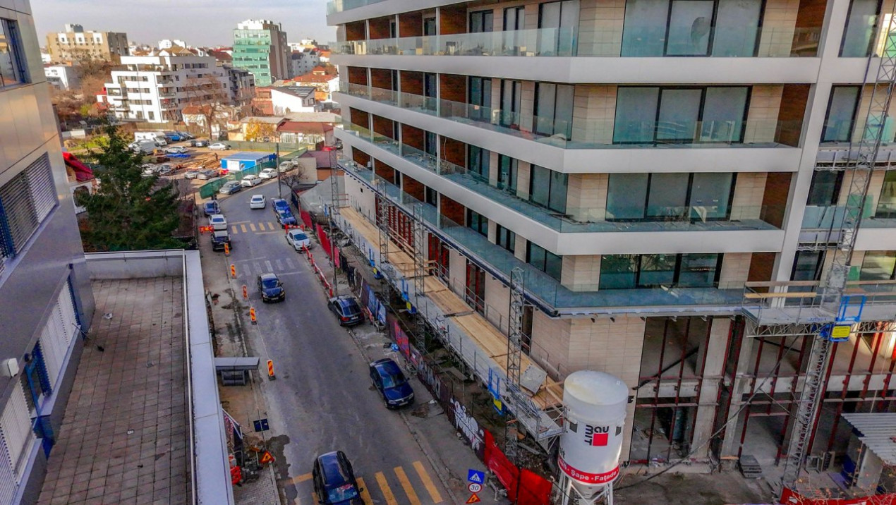 Spatii comerciale | 72-312 mp | Barrio Residence Unirii