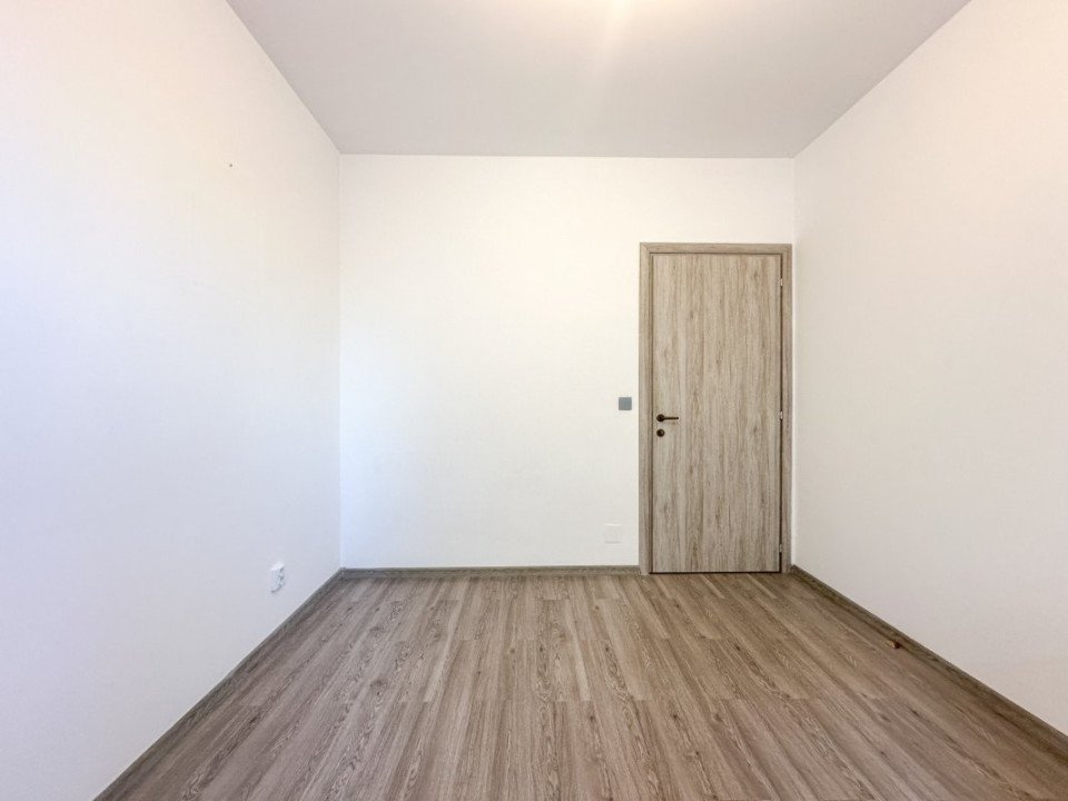 Cartierul Solar, Metalurgiei - ap. cu 3 camere + parcare