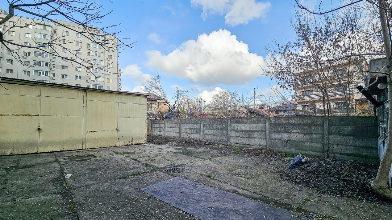 Teren imprejmuit, toate utilitatile, sector 3, Ramnicu Sarat