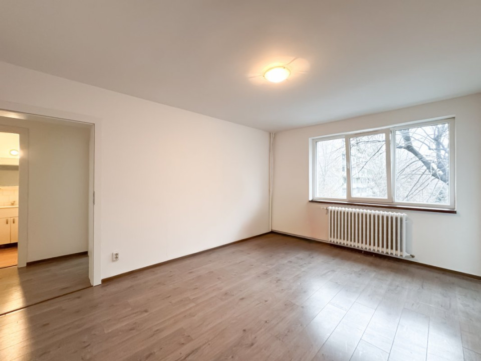 Apartament 3 camere Piata Sudului - gata de mutat