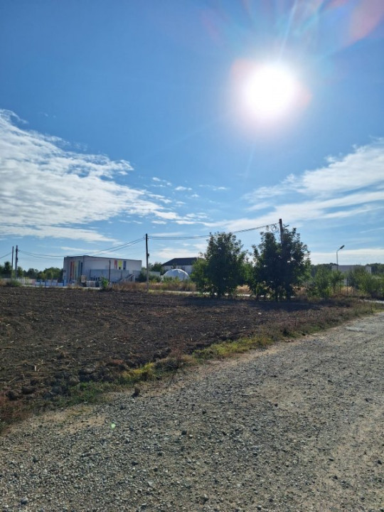 Snagov- Ciofliceni, loturi de casă între 504-670mp, Șerban Cantacuzino!