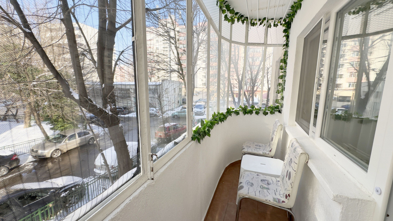 Cauți o garsonieră? Asta s-ar putea să fie prea bună ca să o ignori