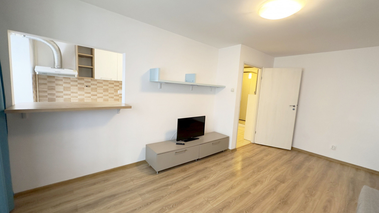 Cauți o garsonieră? Asta s-ar putea să fie prea bună ca să o ignori