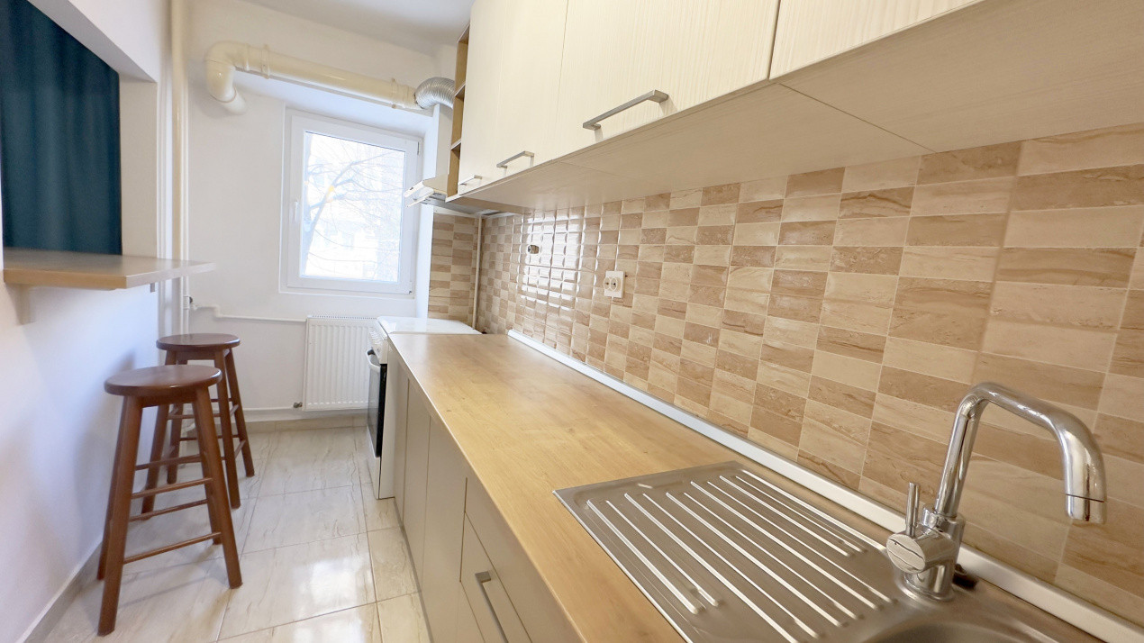 Cauți o garsonieră? Asta s-ar putea să fie prea bună ca să o ignori