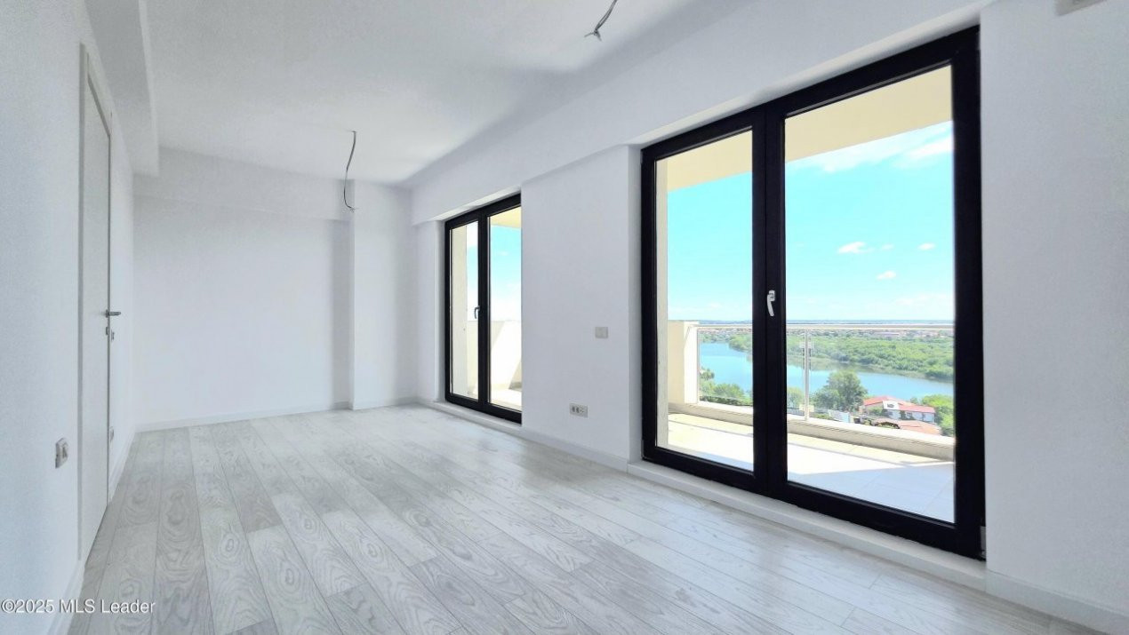 Penthouse Duplex, SunLake Residence, Panorama Superba