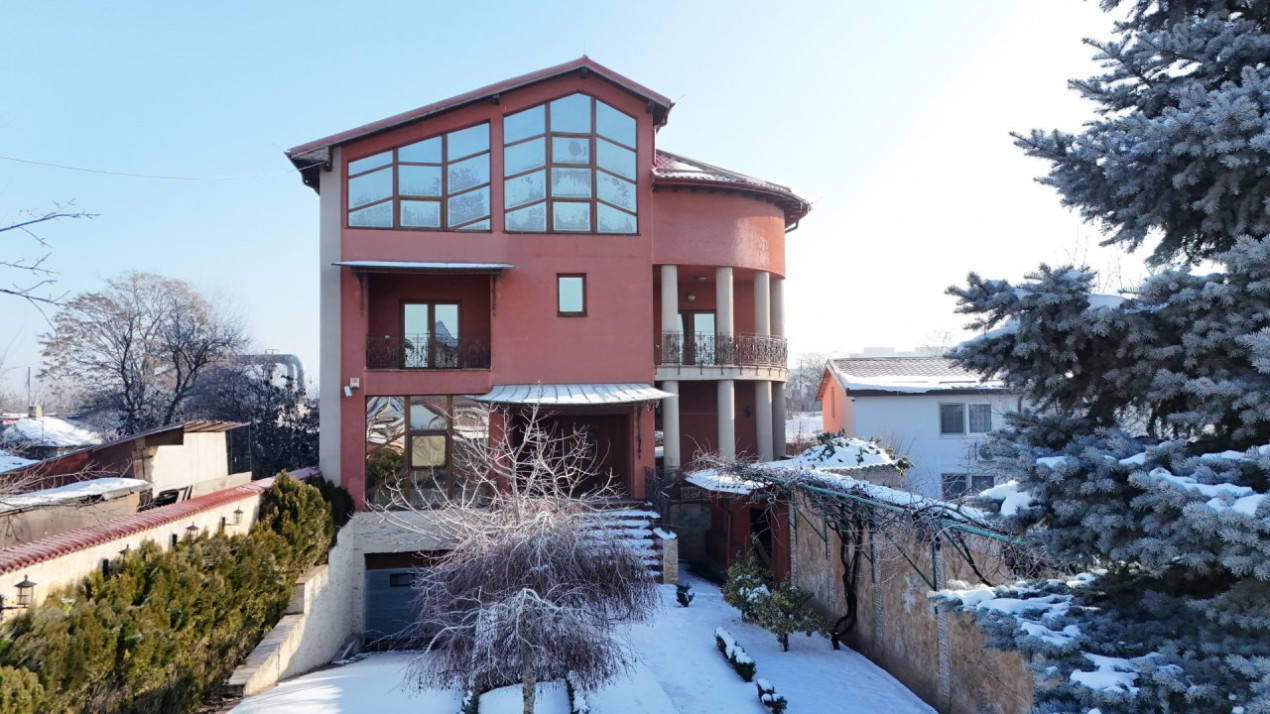 Vila premium, oportunitate rara in zona Eroii Revolutiei, Bulevardul Pieptanari