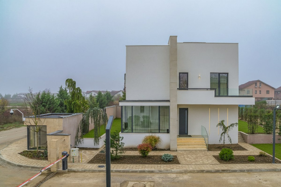 Privește stelele! Vilă modernă, lifestyle occidental lângă Paradisul Verde! 