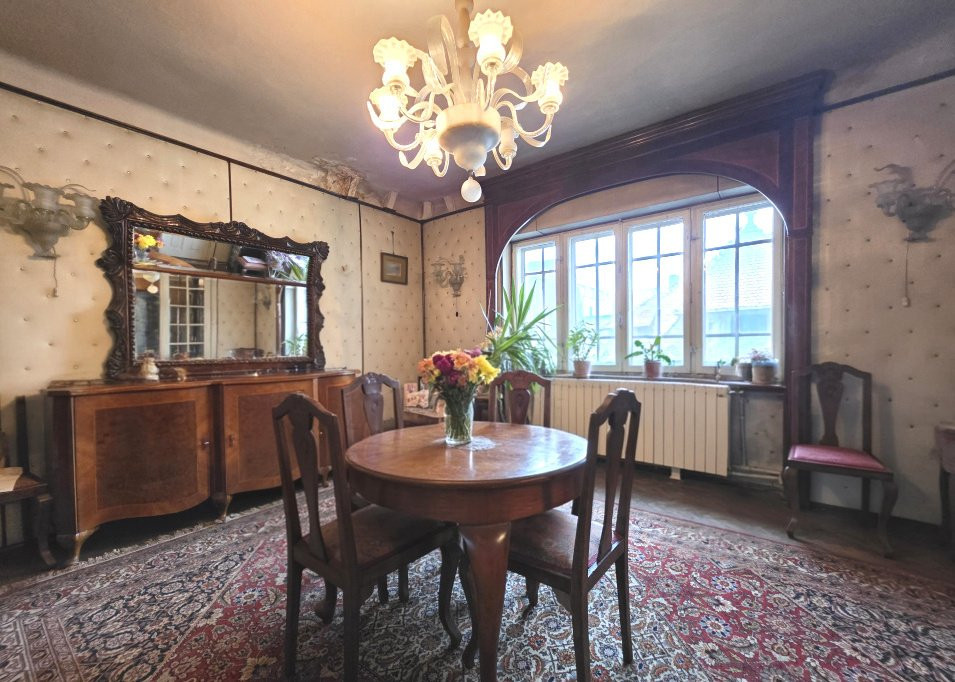 Apartament in Vila, 5 camere,  Alexandru Philippide 4, de renovat