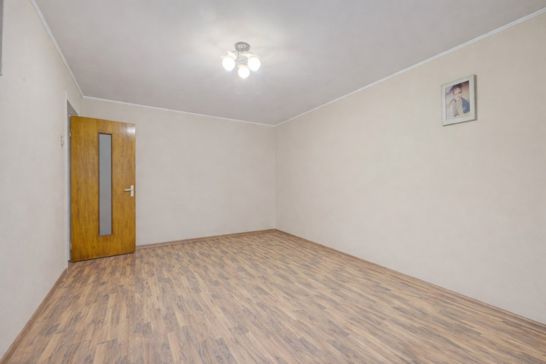 BERCENI – PIAȚA REȘIȚA, 3 CAMERE, 73 MP TOTAL, CENTRALA PROPRIE, LOC PARCARE!