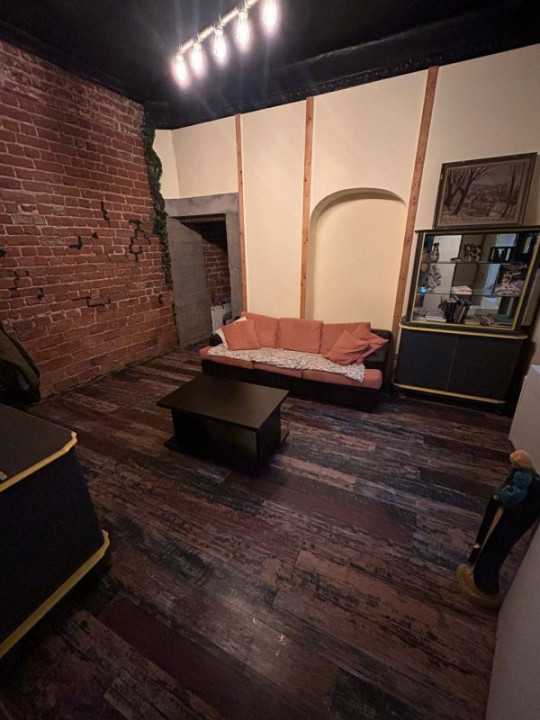 Apartament in vilă 3 camere, curte 40mp - Nerva Traian