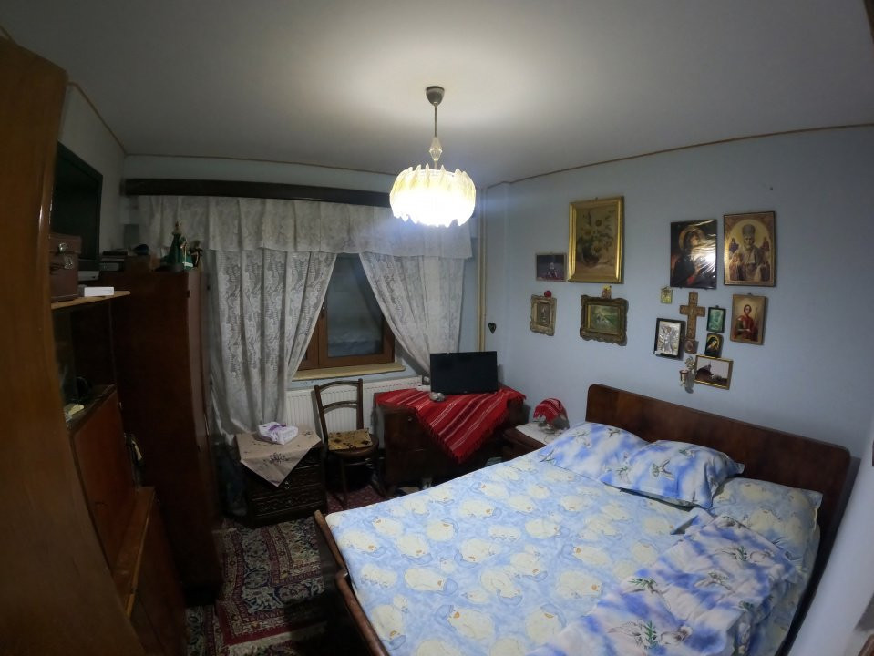 Apartament de Vânzare – central, la etaj 1 cu 3 cam !!!