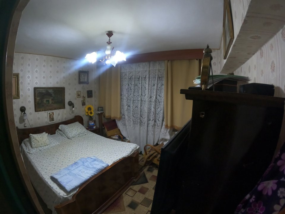 Apartament de Vânzare – central, la etaj 1 cu 3 cam !!!